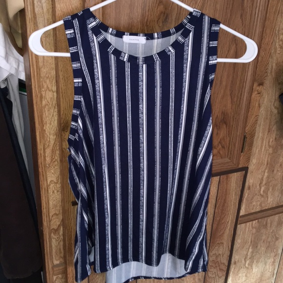 Tank top - Picture 1 of 1